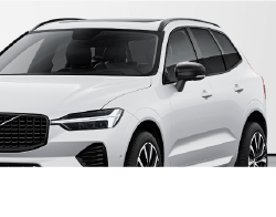 モダンでスポーティなトリムデザイン（グラッシーブラック仕様）